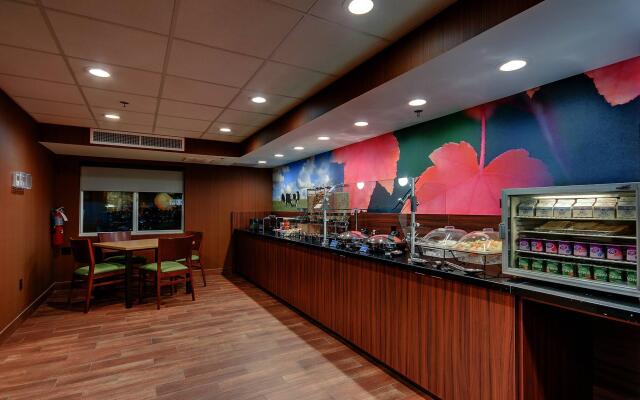 Fairfield by Marriott Inn & Suites Wallingford New Haven