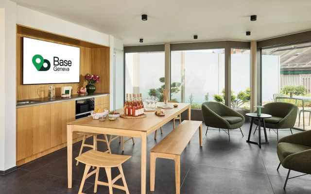 Base Geneva