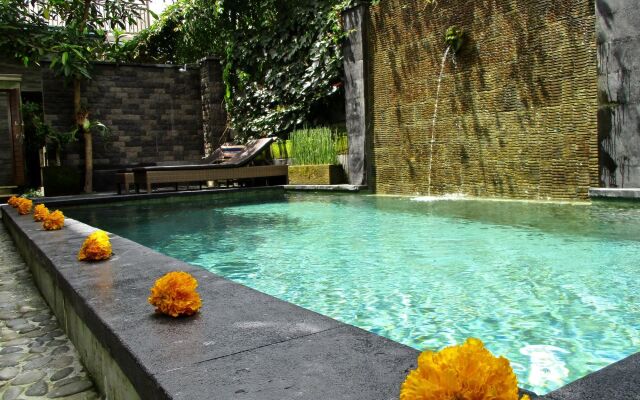 Uma Padi Villa