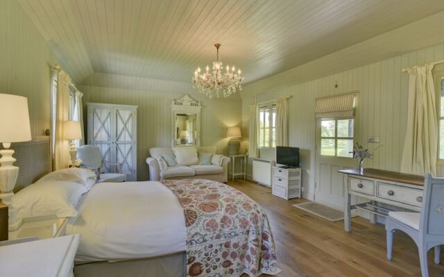 Munden House