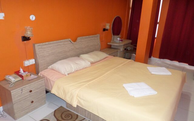 OYO 925 Emirates Hotel