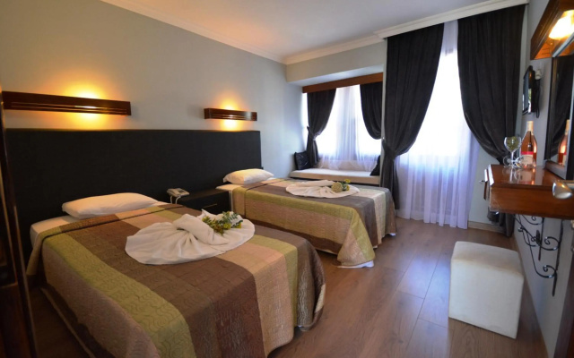 Hisar Holiday Club