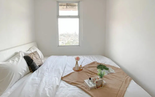 Simple Look 1Br At Apartment Vittoria Residence