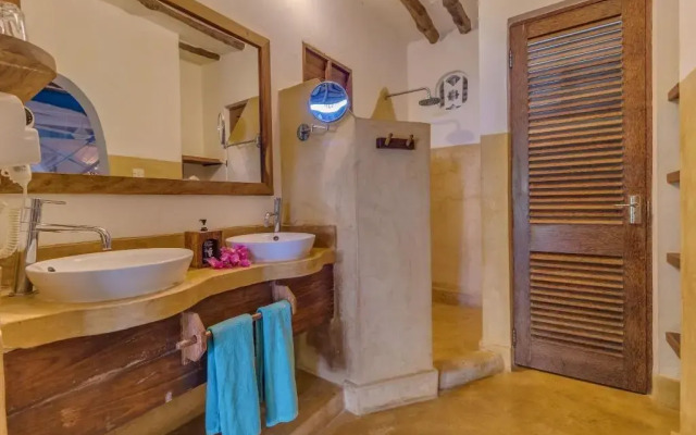 SeVi Boutique Hotel