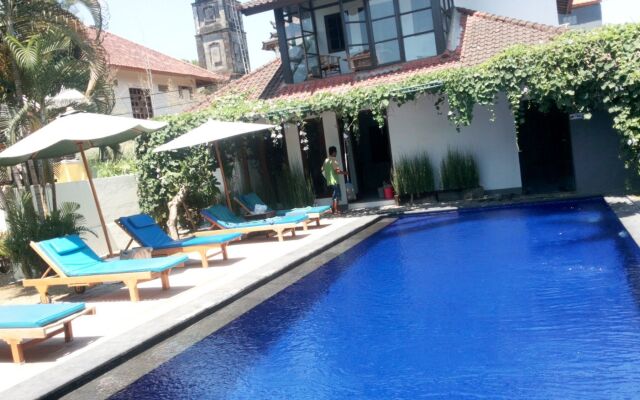 U House Seminyak