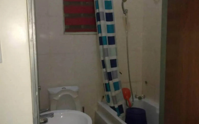 Ozom Hotel