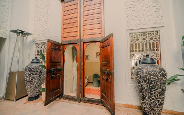 Riad NS