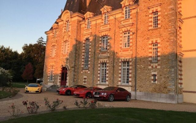 Chateau de Montbraye