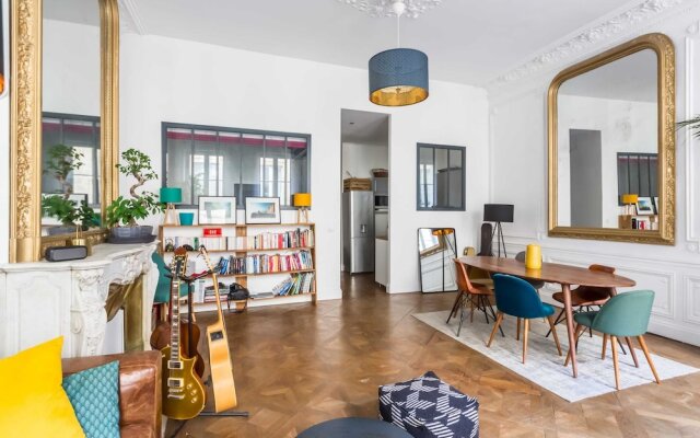 Beautiful 2BR Apartment in Chartrons, Bordeaux