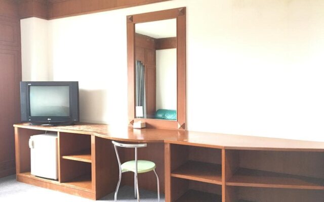 Chumphon Grand Palace Hotel