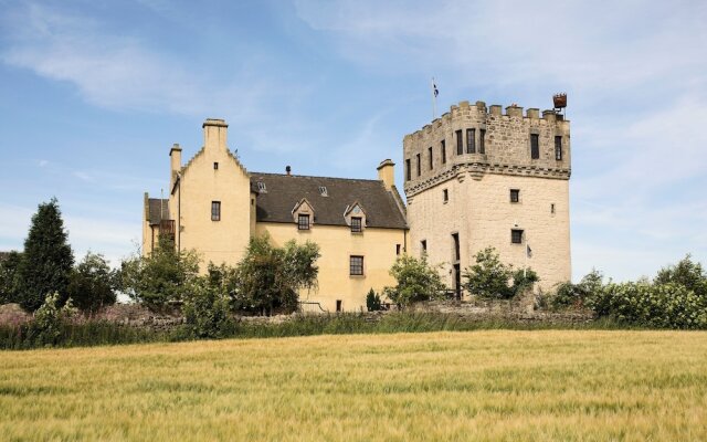 The Manor at Plane Castle - Sleeps 8 - Pets Ok