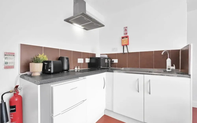 Argyll Rooms Self-Contained Studio with En-Suite