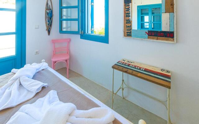 "Anemoskala" Cycladic Traditional House