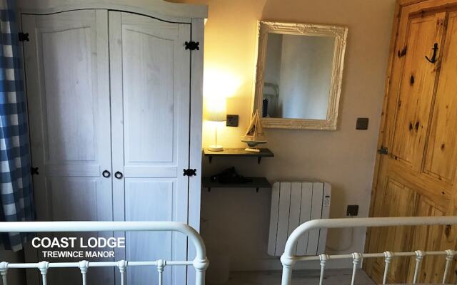 Coast Lodge