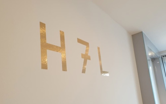 H7L