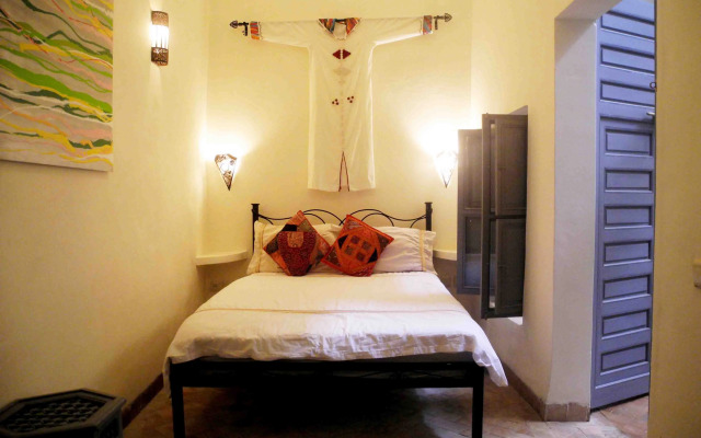 Riad Linda