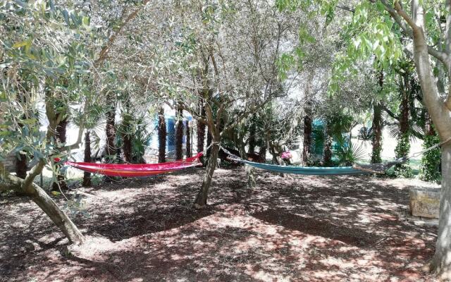 Villa Valeta 500 Meters From the Beach