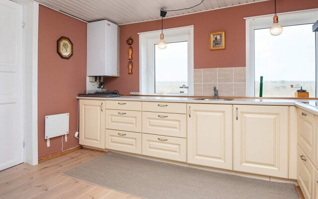 6 Person Holiday Home in Harboore-by Traum