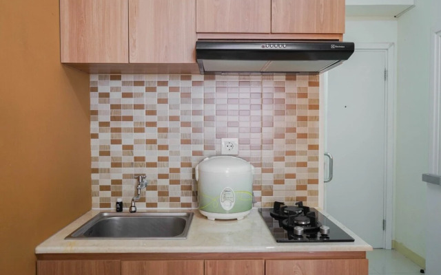 Modern with City View 2BR at Green Pramuka Apartment