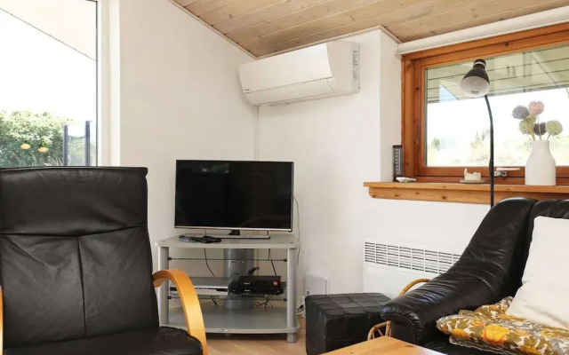 6 Person Holiday Home in Ringkobing