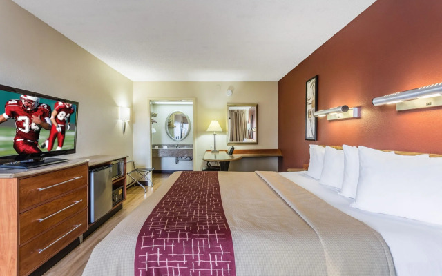 Red Roof Inn Bowling Green