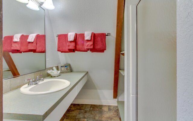 Alpine Chalet 6 Half Loft