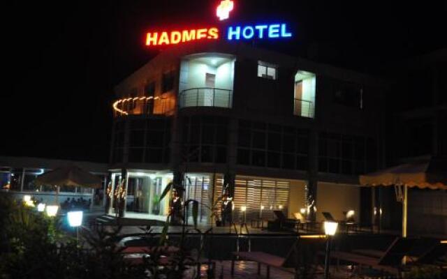 Hadmes Hotel