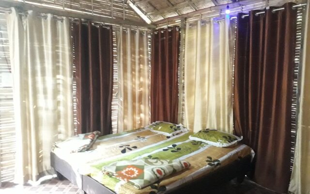 Gir Van Farm
