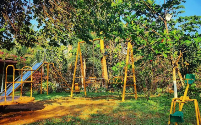 The Yellow Bamboo Resort And Spa