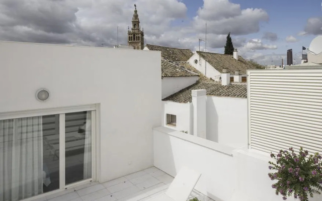 Numa I Jondo Apartments