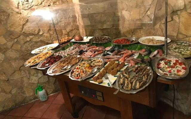 Gisira Apartments Al Borgo