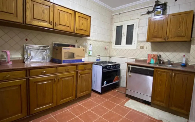 FAMILY ONLY luxury apartment