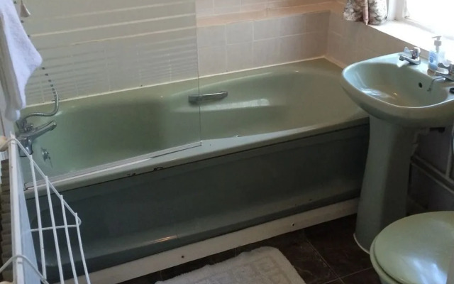 Royal Court and Garden Apartments