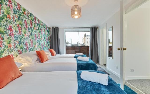 Seabright Townhouse | By My Getaways | Parking for one car