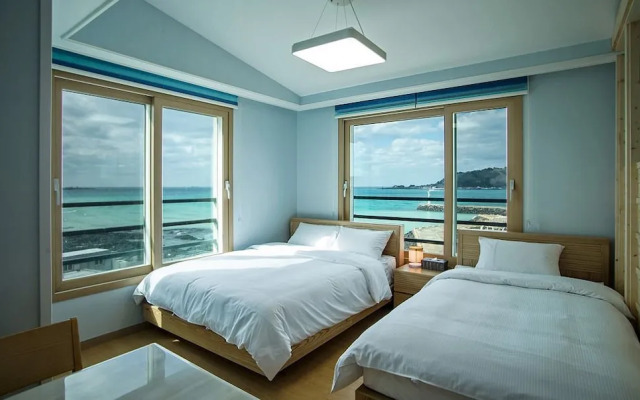 Sleep in the Sea