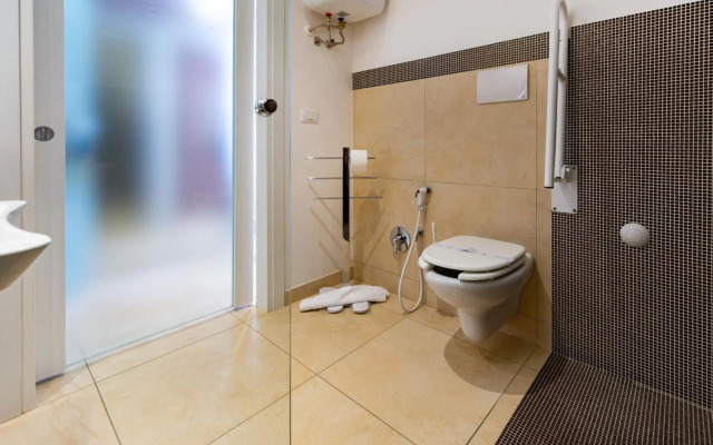 Zeus Residence Hotel