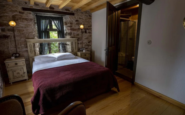 Pita Hotel Cunda