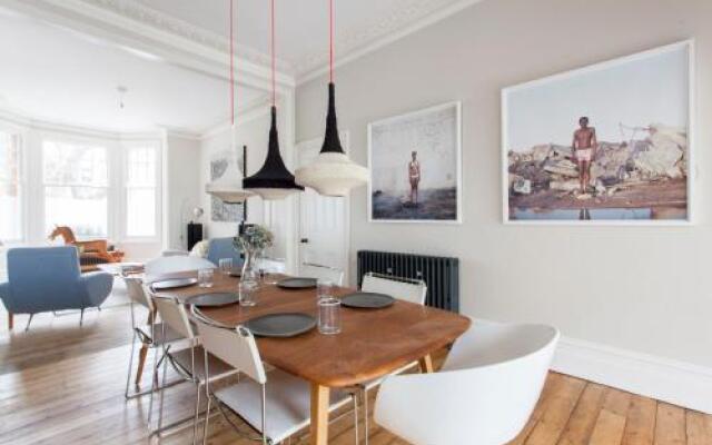 Ardilaun Road by onefinestay