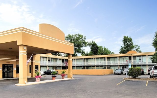 Econo Lodge Effingham