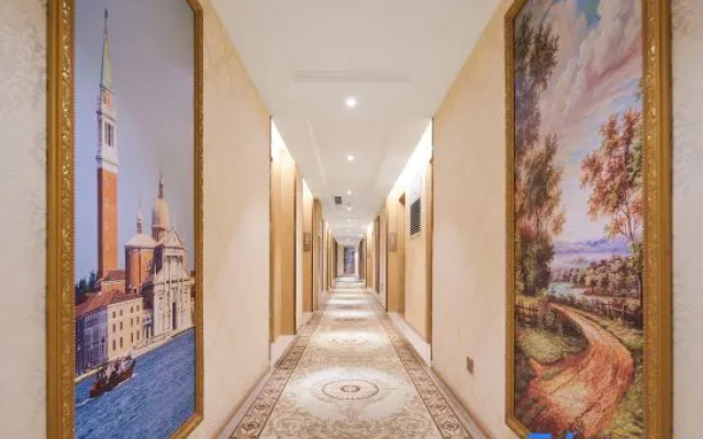 Vienna International Hotel (Dongguan Qingxi  Mountain Scenic Area)