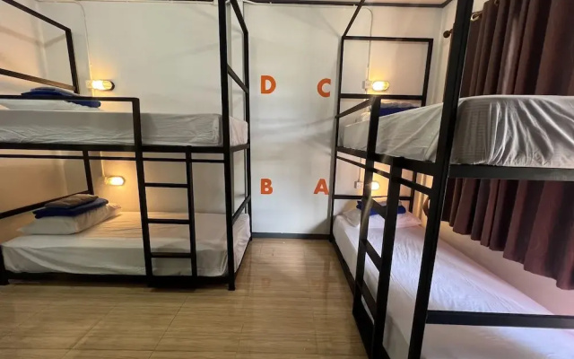Revolution Pai - Hostel