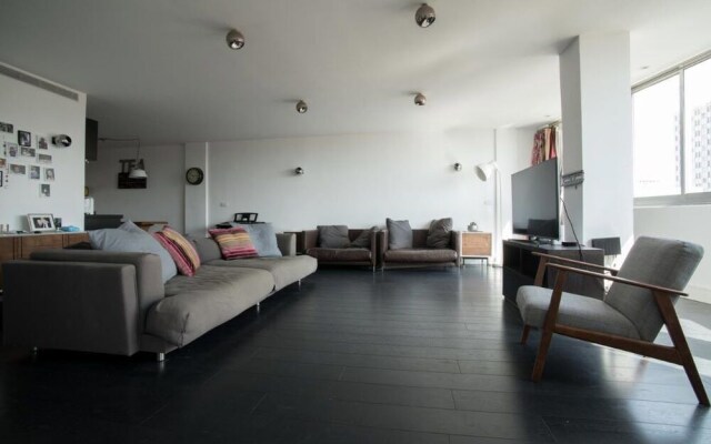 Sasson & Co Luxury 3Bed 3Bath Apartment Hilton Beach