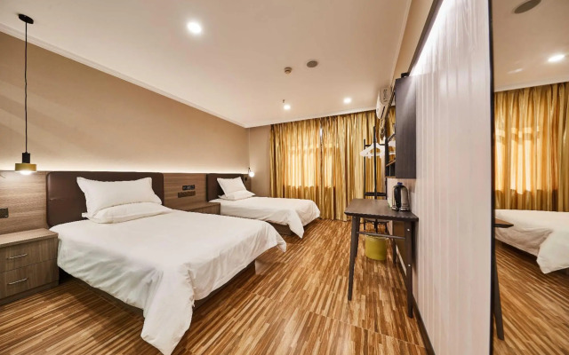 Hi Inn (Beijing Happy Valley Shibalidian)