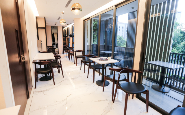 A Hotel Bugis