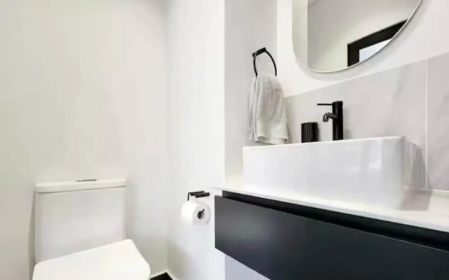 Chic Valour Studio in De Waterkant
