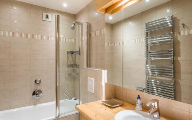 Appartement Méribel, 4 pièces, 6 personnes - FR-1-565-47