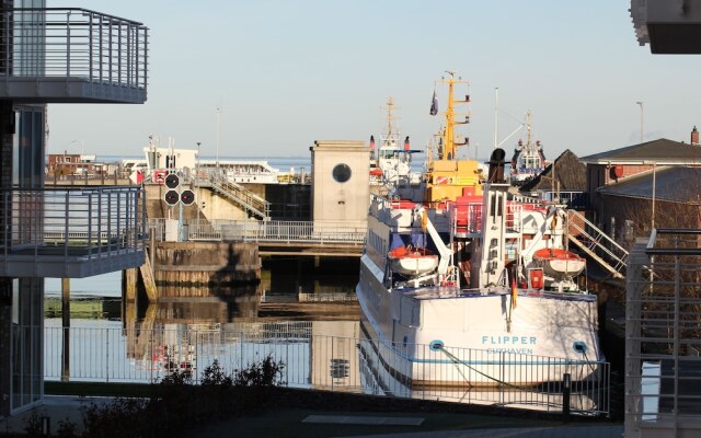 Wohnen am Yachthafen W45