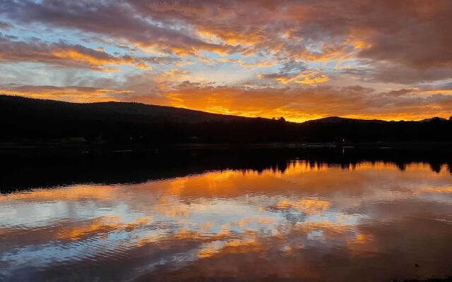 Serene Angel Fire Cabin w/ Community Pools!