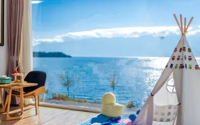 Sea Light Seascape Resort Hotel (Dali Yixi · Harbor Hotel)
