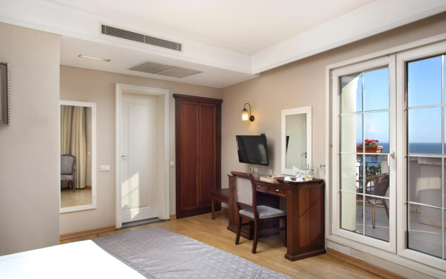 Recital Hotel